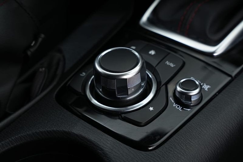 Mazda 3 bild 21