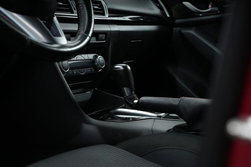 Mazda 3 bild 16