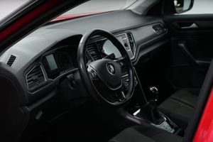 Volkswagen T-Roc bild 13