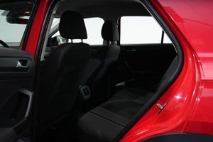 Volkswagen T-Roc bild 15