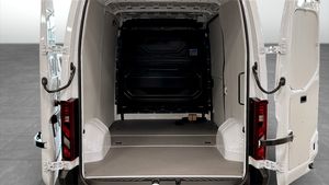 Nissan Interstar bild 10