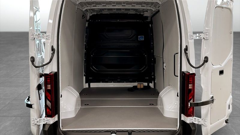 Nissan Interstar bild 10