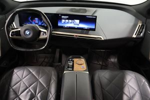 BMW iX bild 3