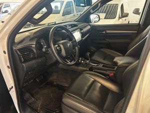 Toyota Hilux bild 5