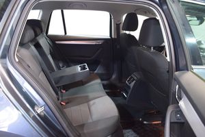 Skoda Octavia bild 10