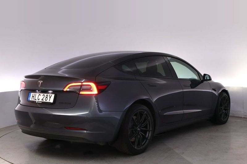 Tesla Model 3 bild 5