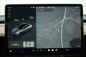Tesla Model 3 bild 21