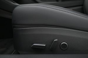 Tesla Model 3 bild 11