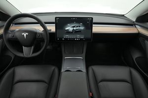 Tesla Model 3 bild 6
