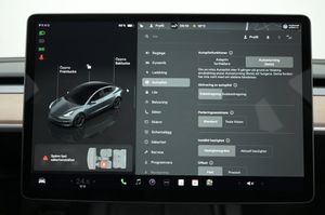 Tesla Model 3 bild 15