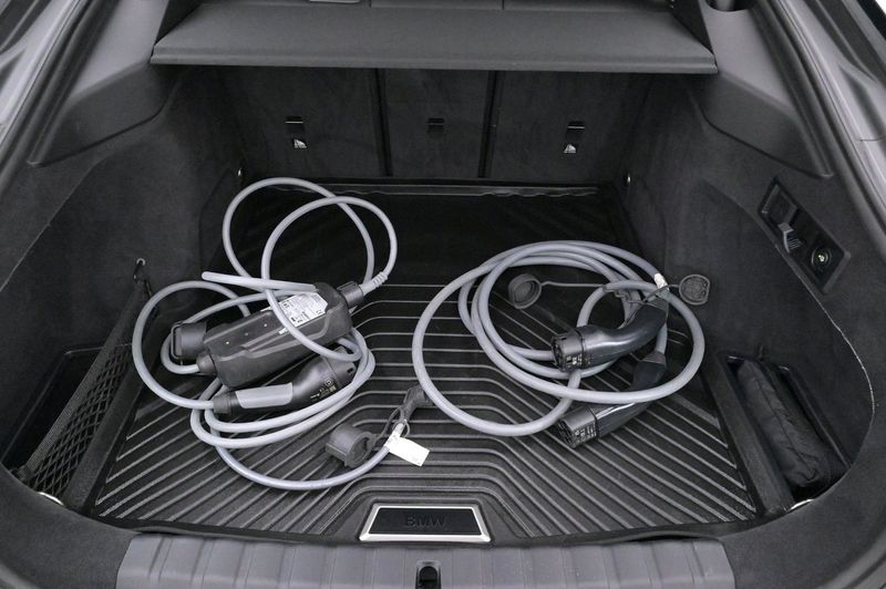 BMW i4 bild 22