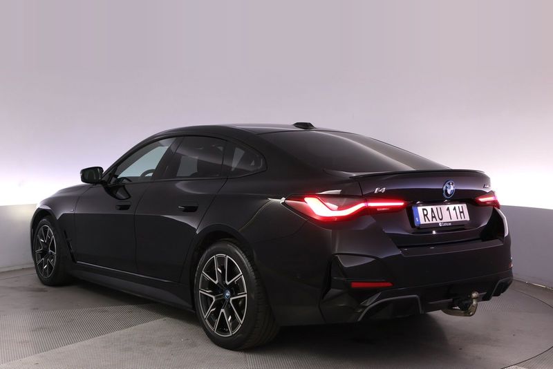BMW i4 bild 4