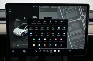 Tesla Model Y bild 18