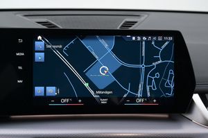 BMW iX1 bild 16
