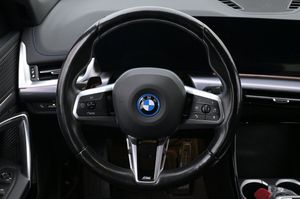 BMW iX1 bild 7