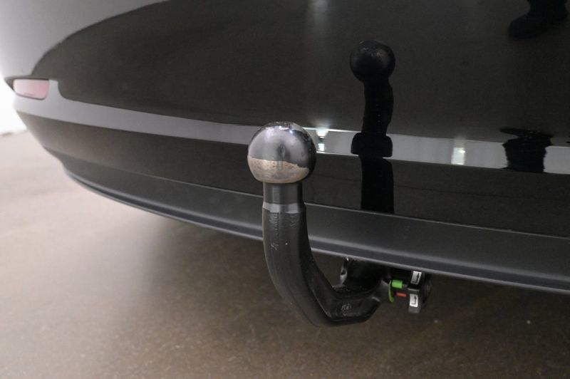 Tesla Model 3 bild 25