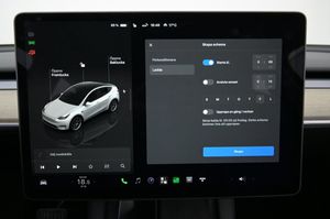 Tesla Model Y bild 16