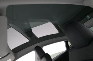 Tesla Model Y bild 24