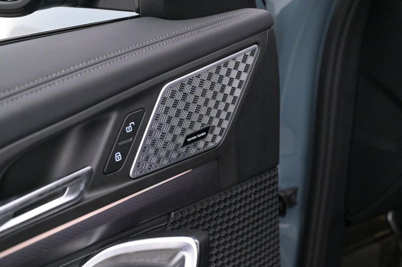 BMW iX1 bild 11