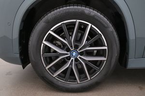 BMW iX1 bild 27