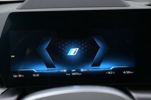 BMW iX1 bild 9