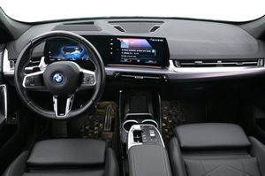 BMW iX1 bild 6