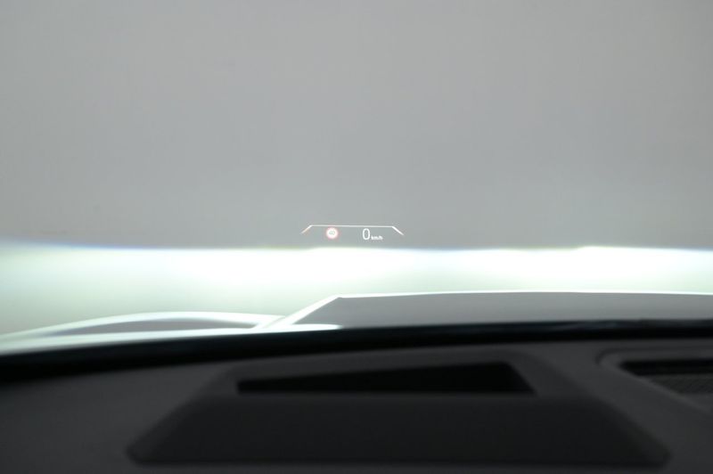 BMW iX1 bild 8