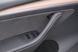 Tesla Model Y bild 10