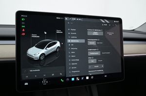 Tesla Model Y bild 16