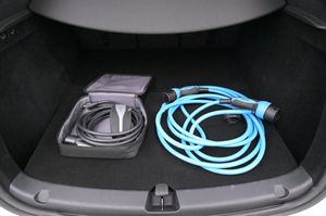 Tesla Model Y bild 24