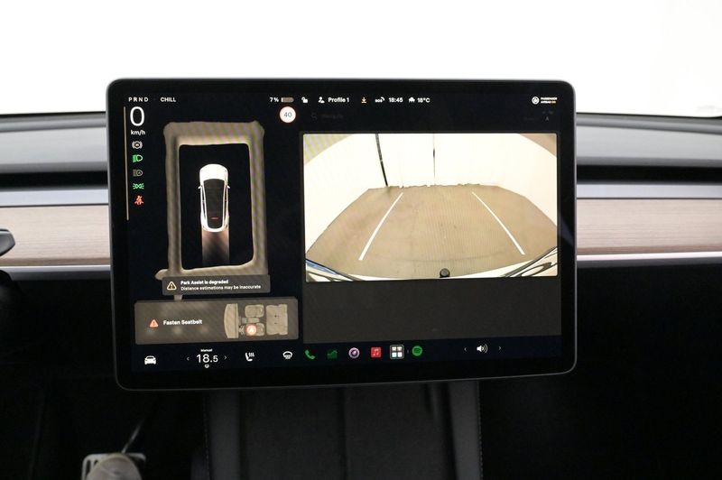 Tesla Model Y bild 16