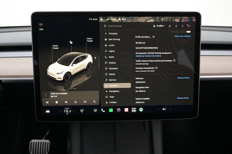 Tesla Model Y bild 10
