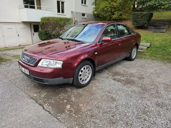 Audi A6 V6 TipTronic Endast 13559 mil En brukare - 2000