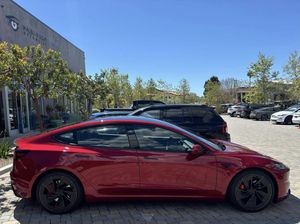 Tesla Model 3 bild 20