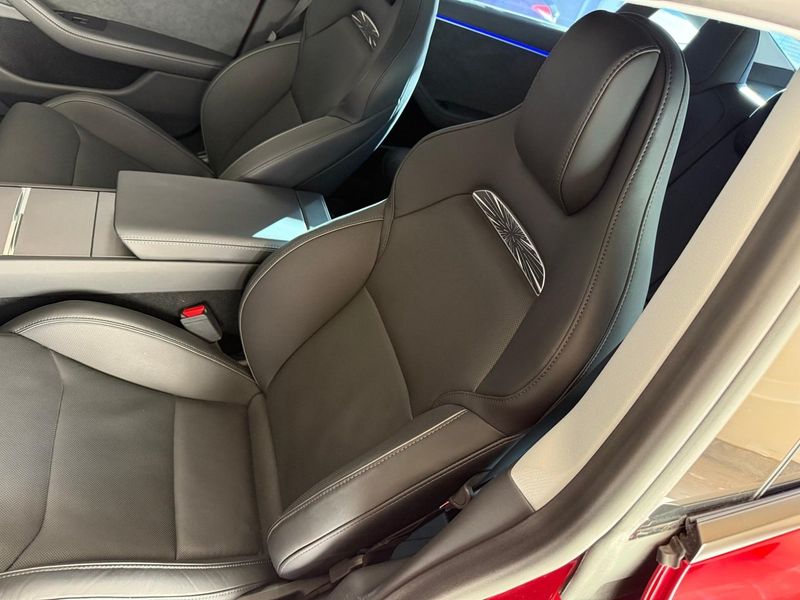 Tesla Model 3 bild 4