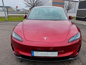 Tesla Model 3 bild 12