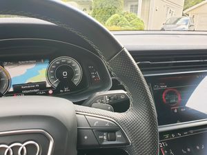 Audi Q8 bild 24