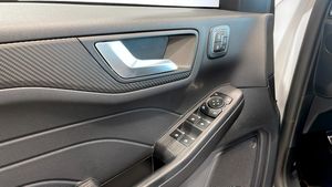 Ford Kuga bild 11