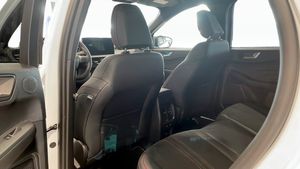 Ford Kuga bild 23