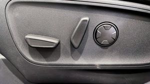 Ford Kuga bild 21