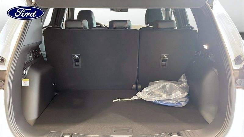Ford Kuga bild 10