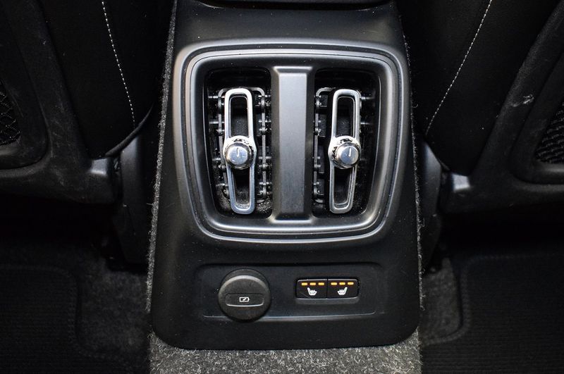 Volvo XC40 bild 24