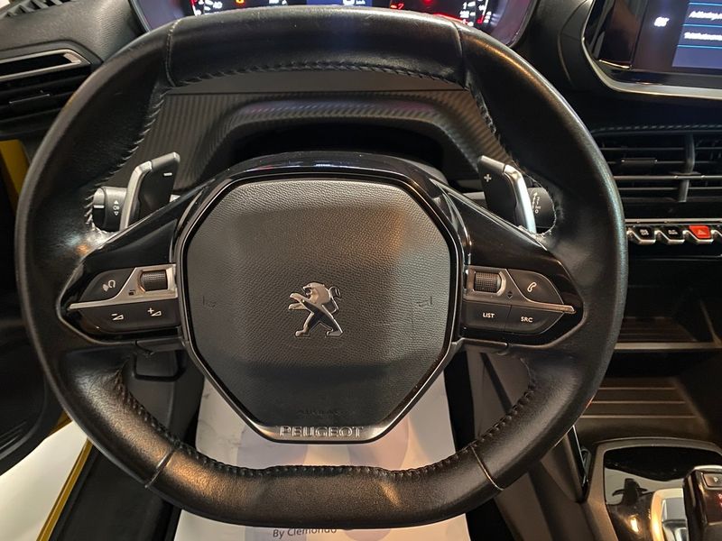 Peugeot 208 bild 18