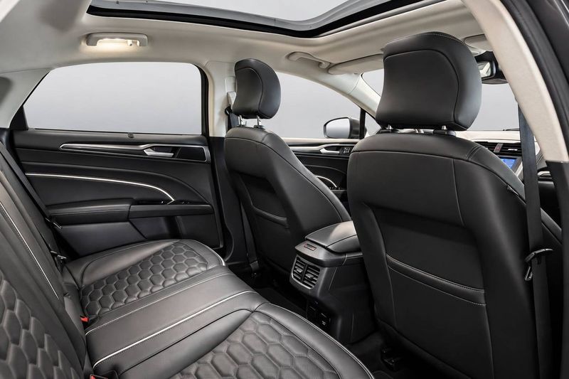 Ford Mondeo bild 14