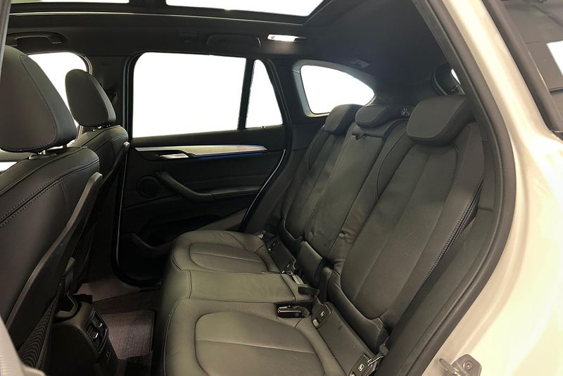 BMW X1 bild 14