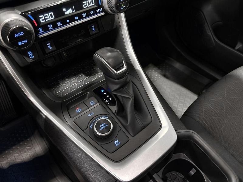 Toyota RAV4 bild 18
