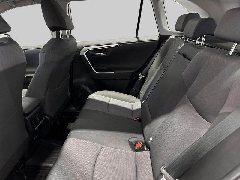 Toyota RAV4 bild 11