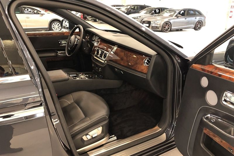Rolls-Royce Ghost bild 16