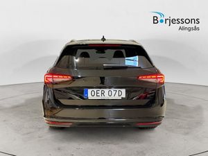 Skoda Superb bild 4