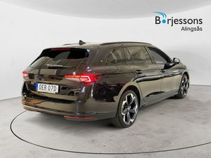 Skoda Superb bild 3